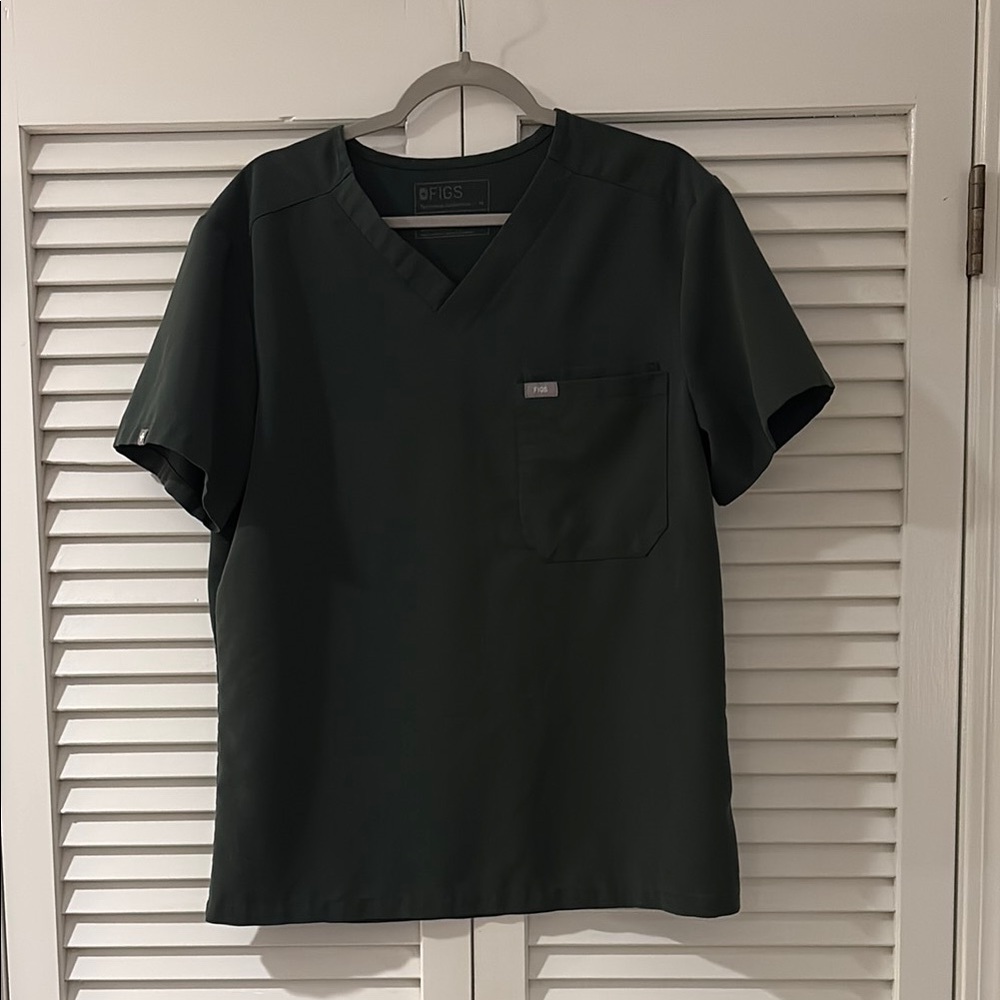 Figs Men's Moss Green scrub top